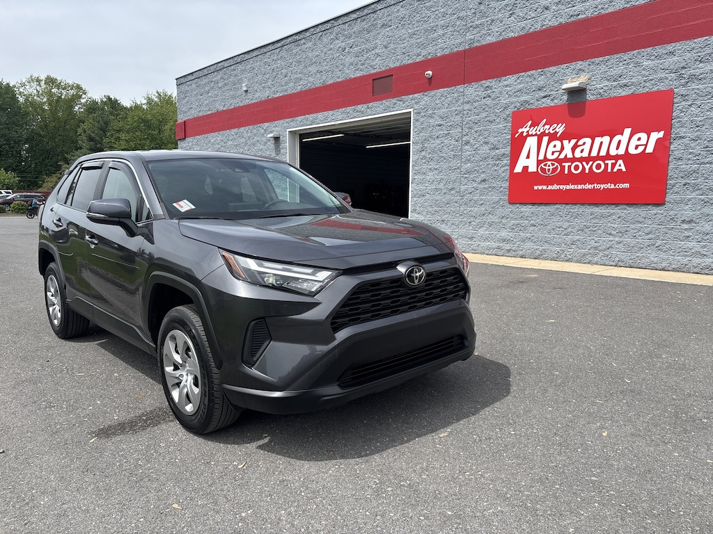 Used 2023 Toyota RAV4 LE SUV