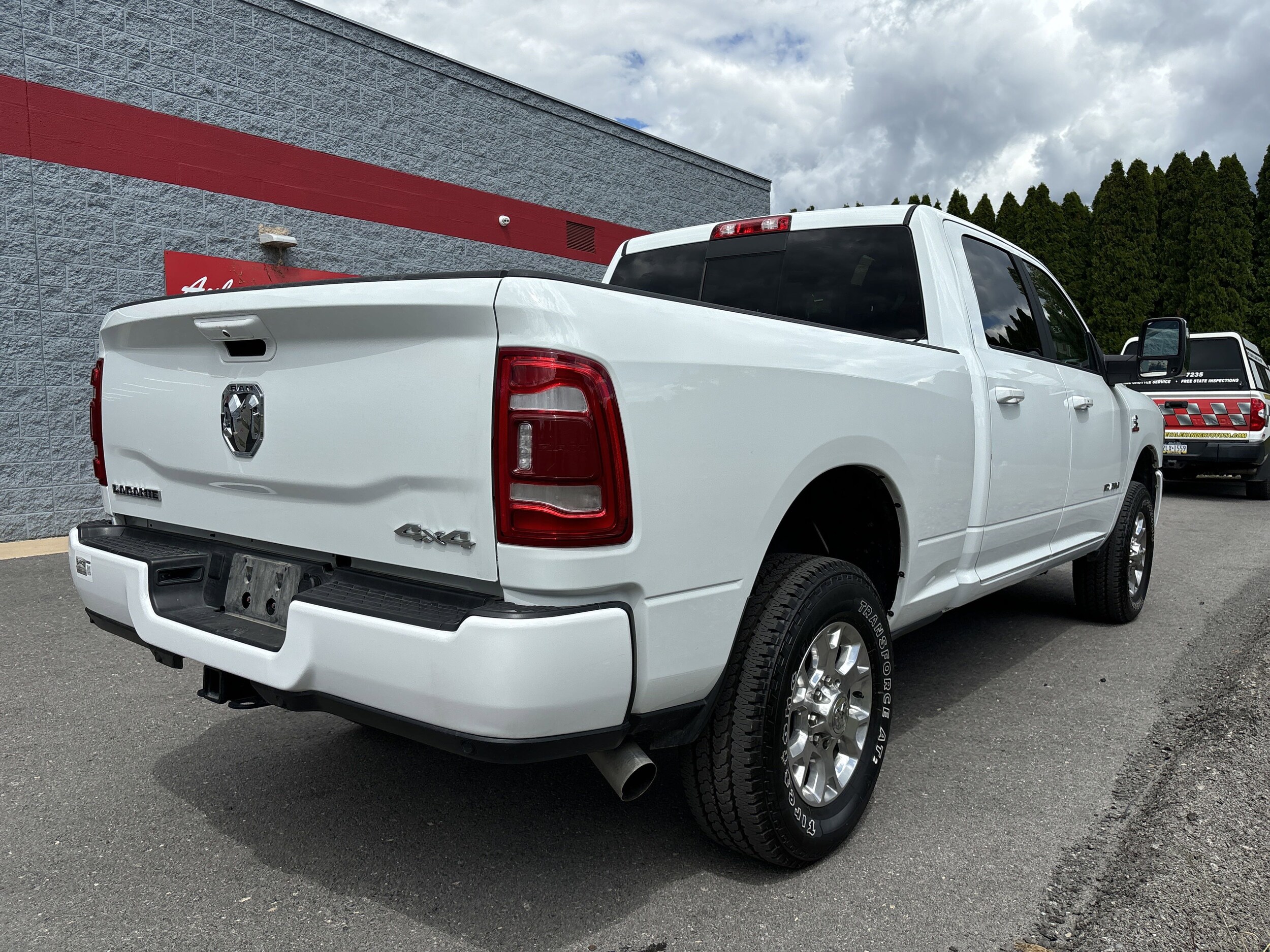 2024 Ram 2500 Laramie photo 3