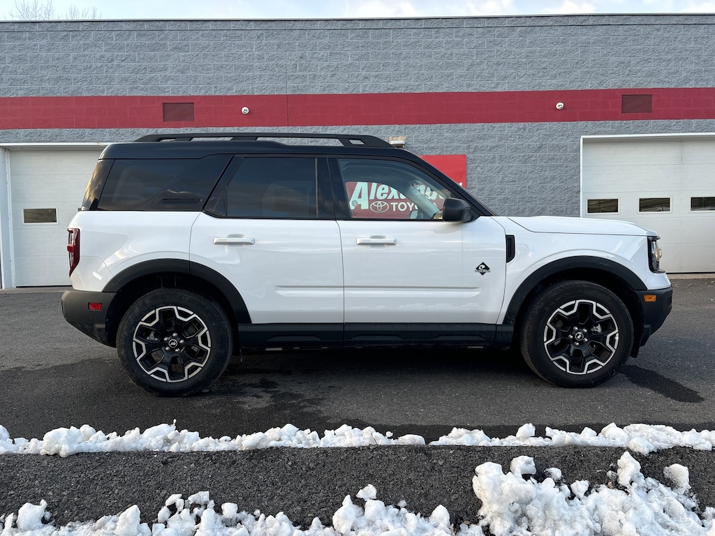 Used 2025 Ford Bronco Sport Outer Banks SUV