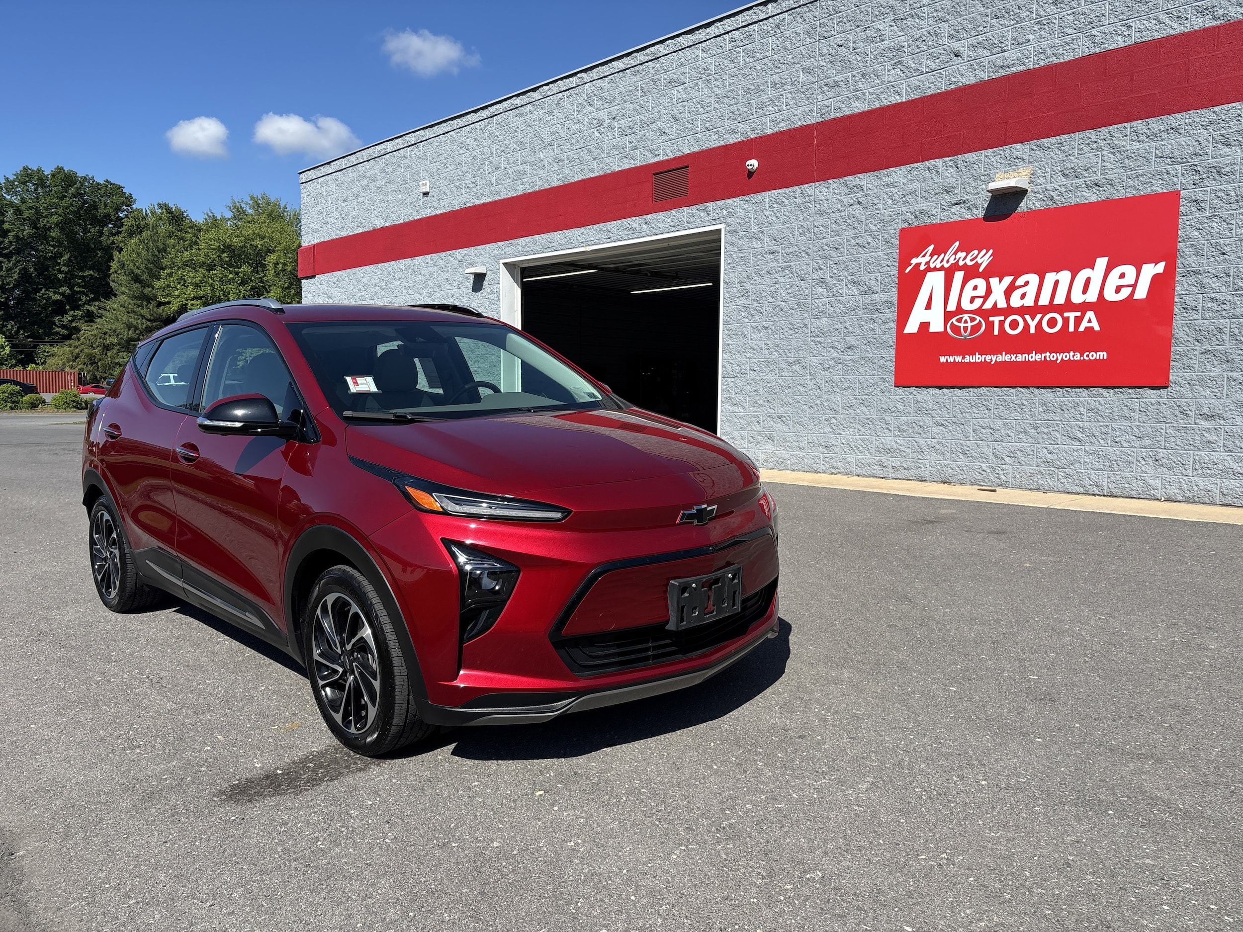 2022 Chevrolet Bolt EUV Premier's photo