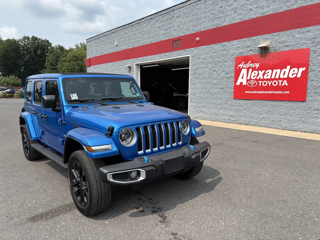 Used 2023 Jeep Wrangler 4xe Sahara SUV