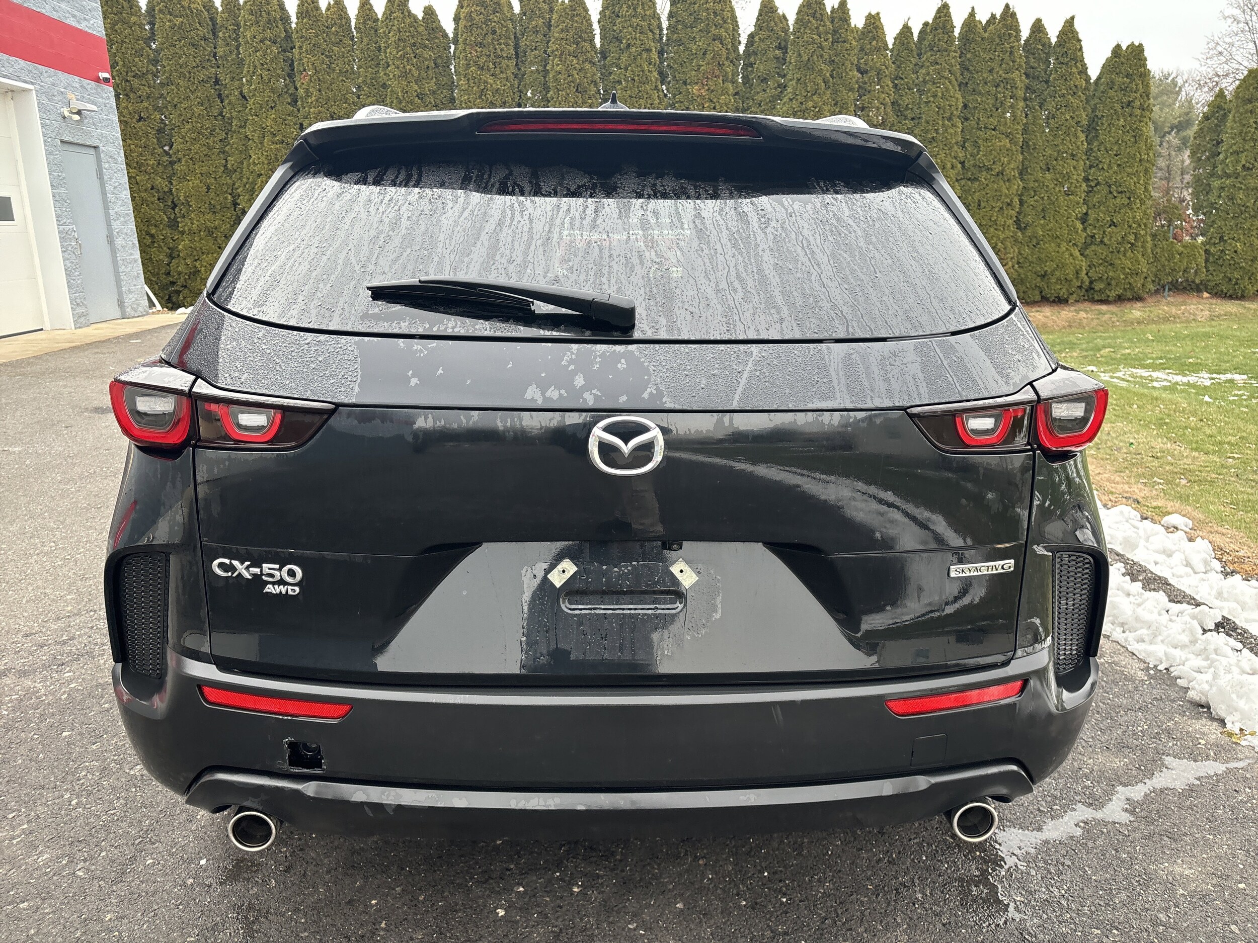 2025 Mazda CX-50 2.5 S Premium photo 2