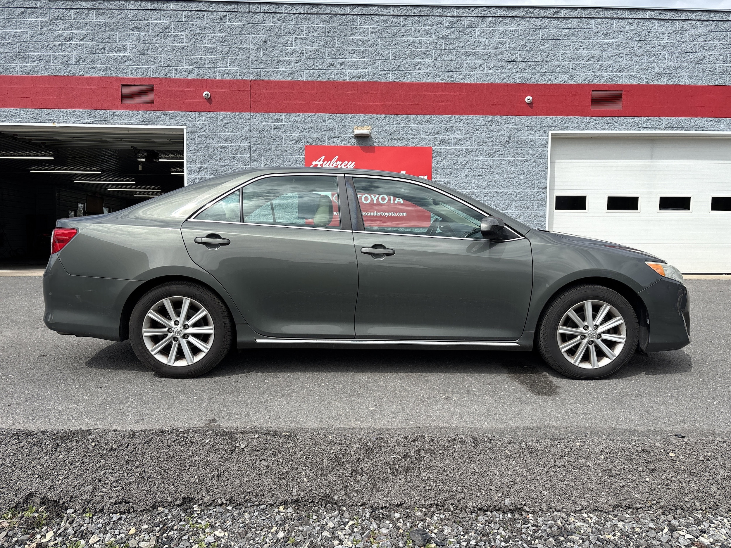 Used 2013 Toyota Camry L with VIN 4T4BF1FK0DR315239 for sale in Selinsgrove, PA