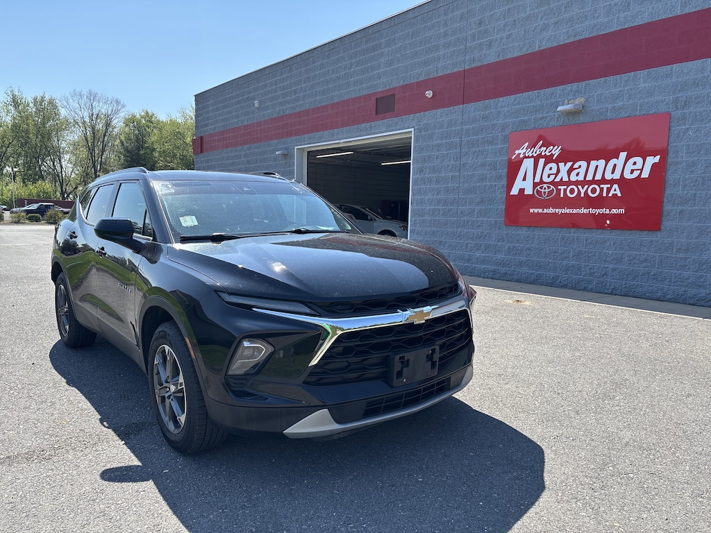 Used 2023 Chevrolet Blazer LT w/2LT SUV