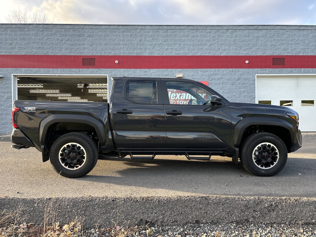 New 2025 Toyota Tacoma TRD Off-Road Truck Double Cab