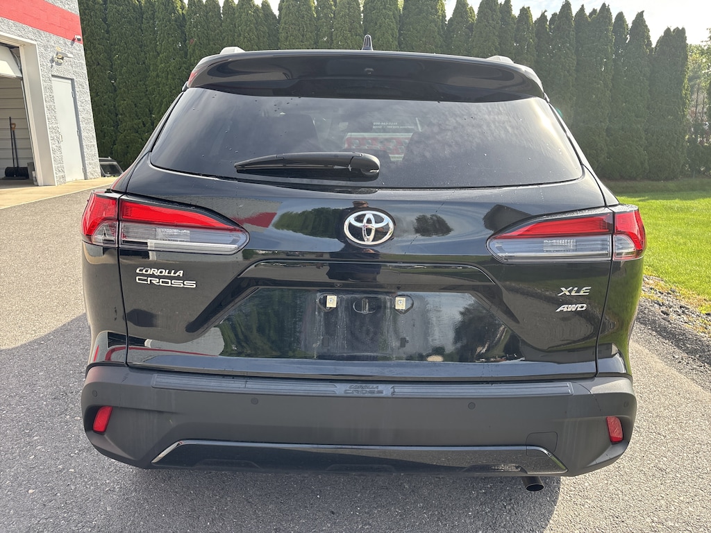 Certified 2025 Toyota Corolla Cross XLE SUV