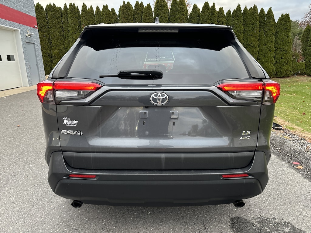 Used 2021 Toyota RAV4 LE SUV
