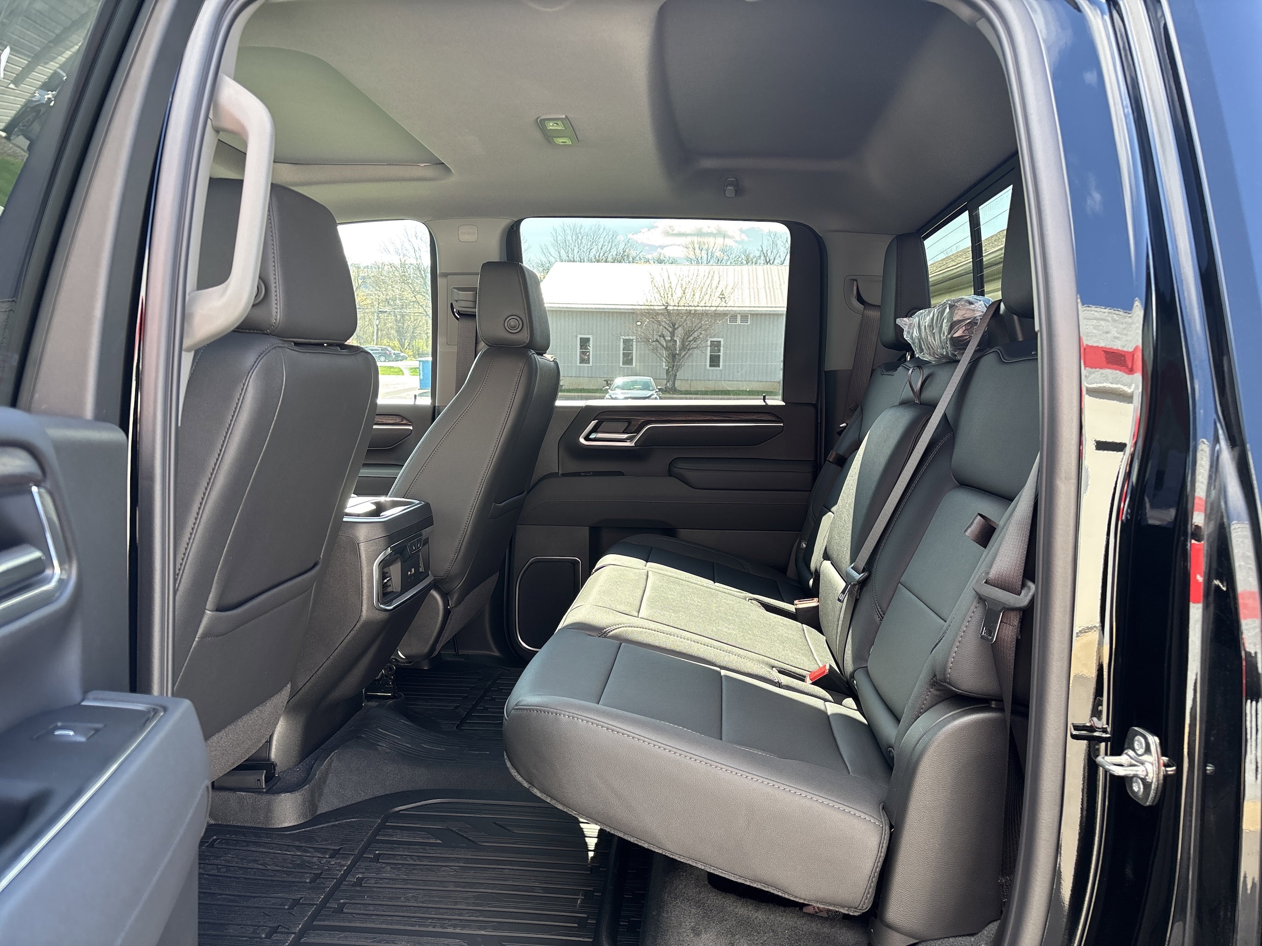 2026 GMC Sierra 2500HD SLT - Photo 13