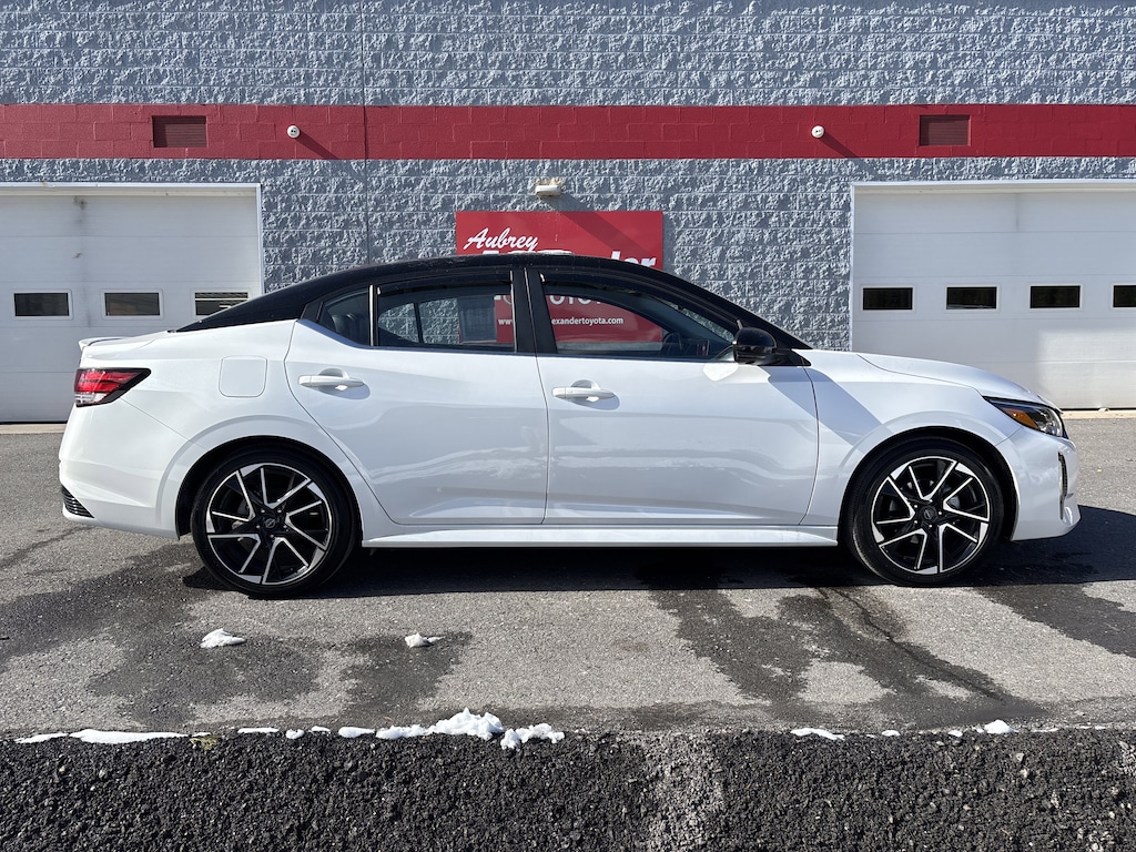 Used 2025 Nissan Sentra SR Sedan
