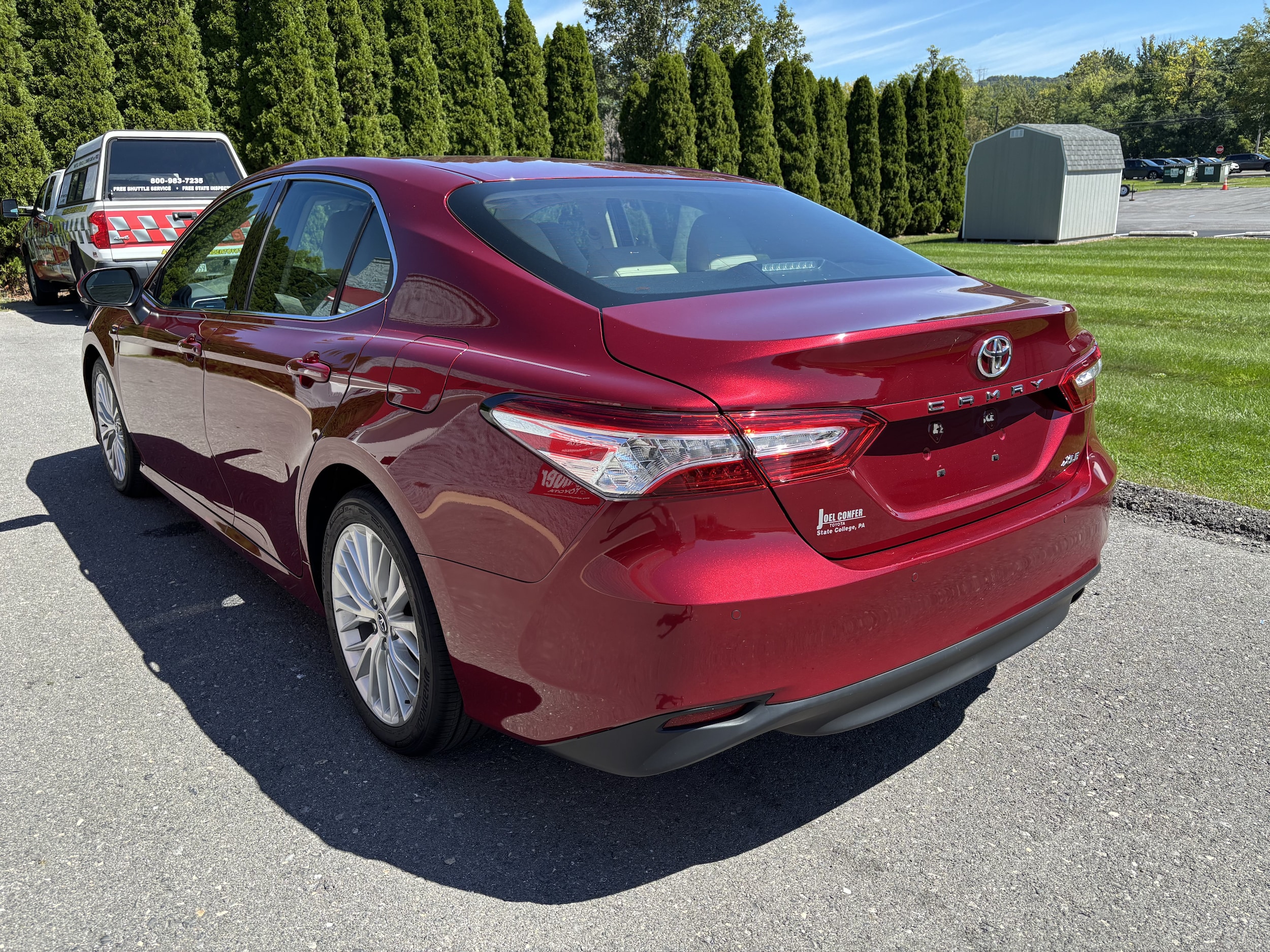 2018 Toyota Camry XLE - Photo 6