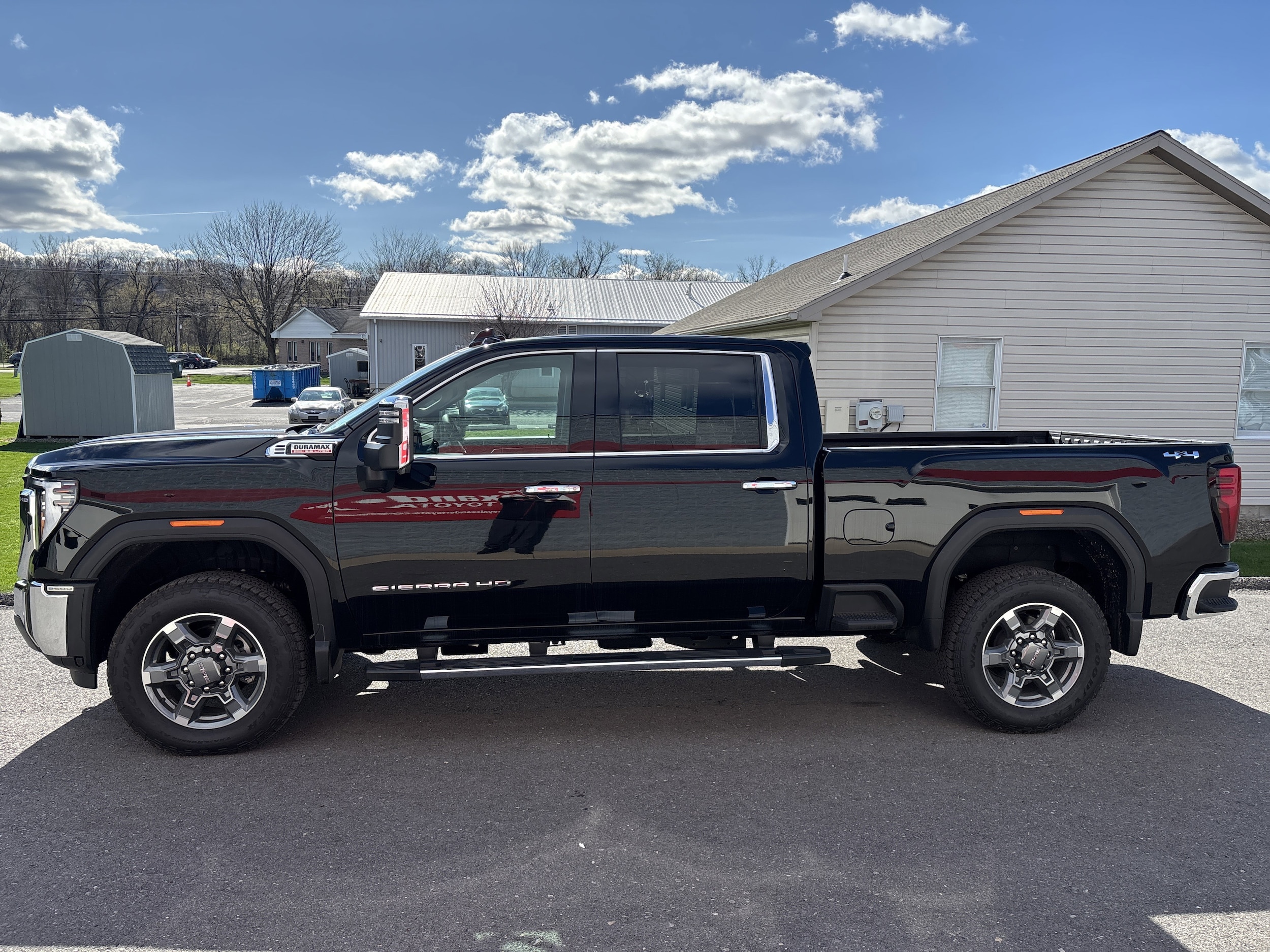 2026 GMC Sierra 2500HD SLT - Photo 6