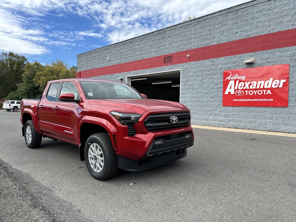 New 2025 Toyota Tacoma SR5 Truck Double Cab