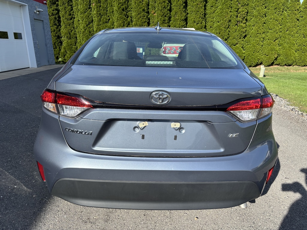 Used 2025 Toyota Corolla LE Sedan