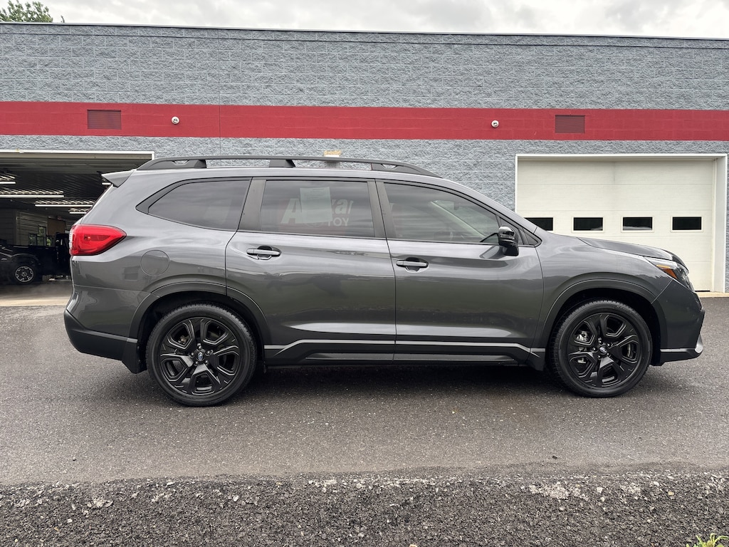 Used 2023 Subaru Ascent Onyx Edition Limited 7-Passenger SUV
