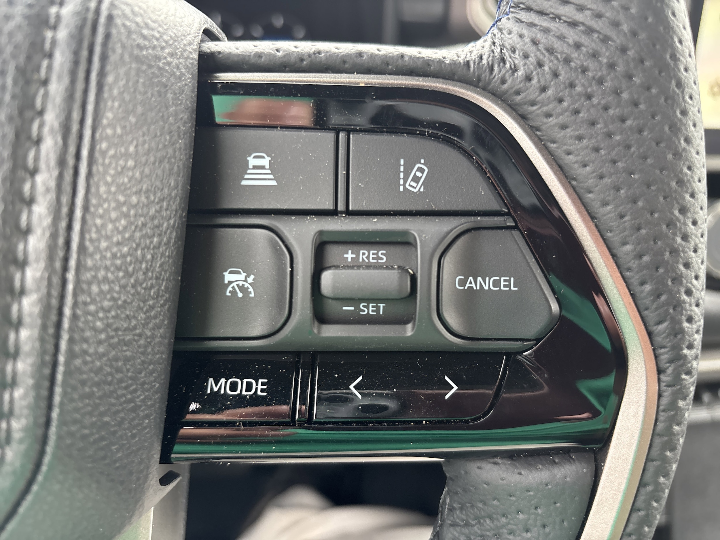 2026 Toyota Tundra Platinum - Photo 19
