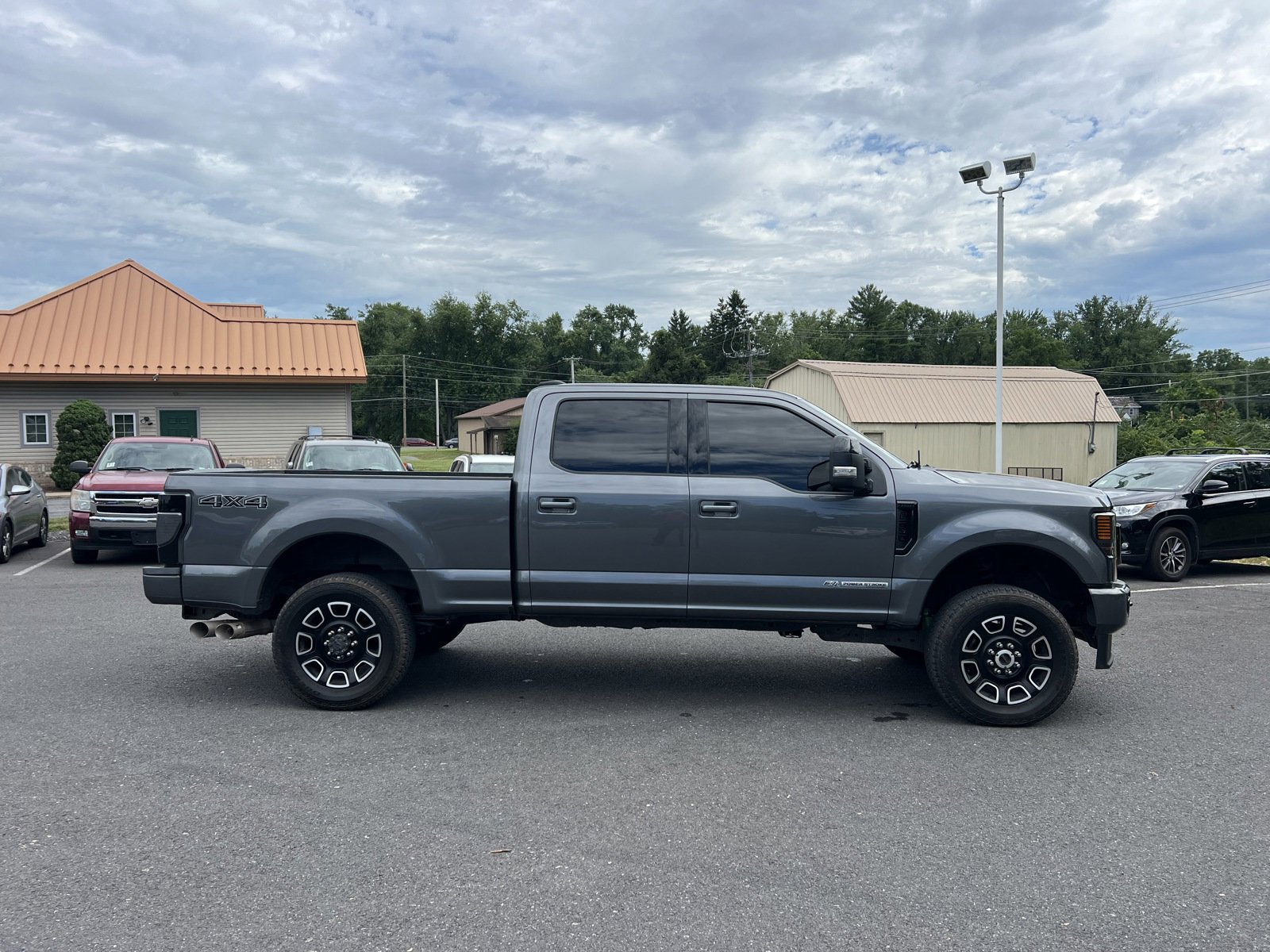 Used 2022 Ford F-250 Super Duty Lariat with VIN 1FT8W2BT3NEF10227 for sale in Selinsgrove, PA