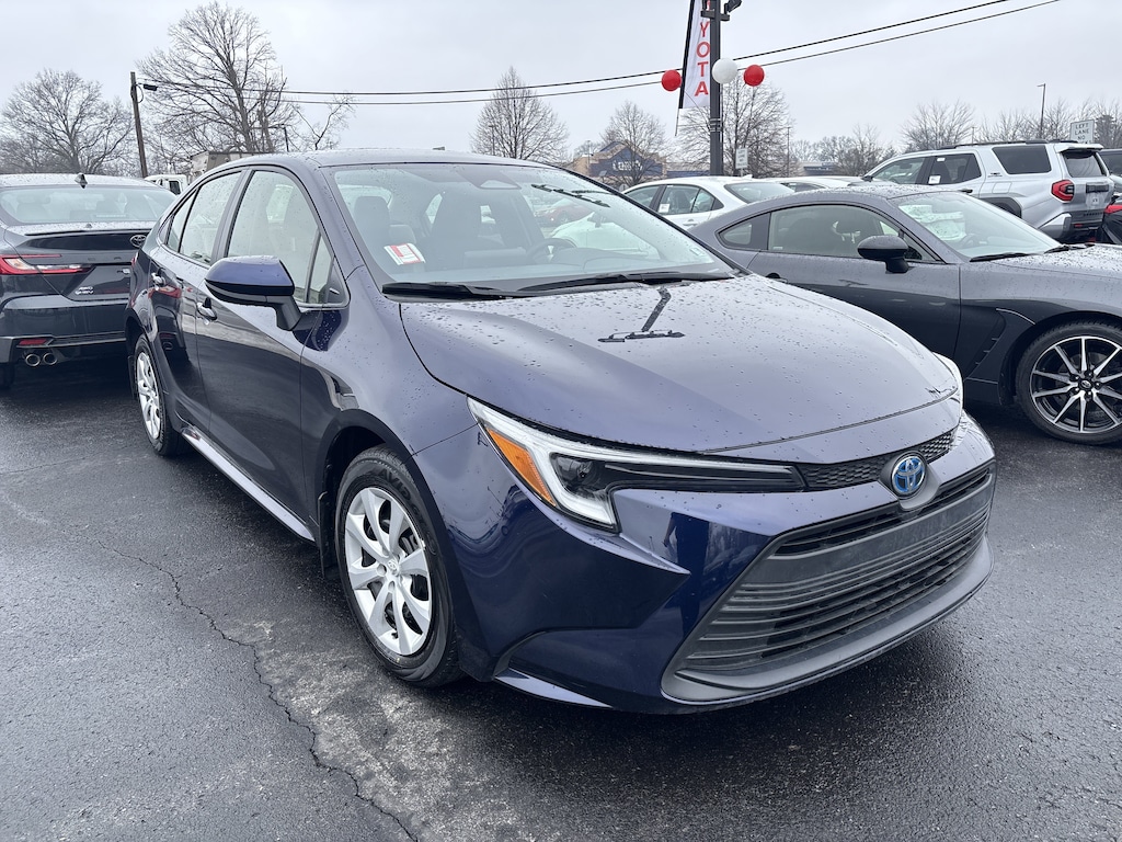 Used 2024 Toyota Corolla LE Sedan