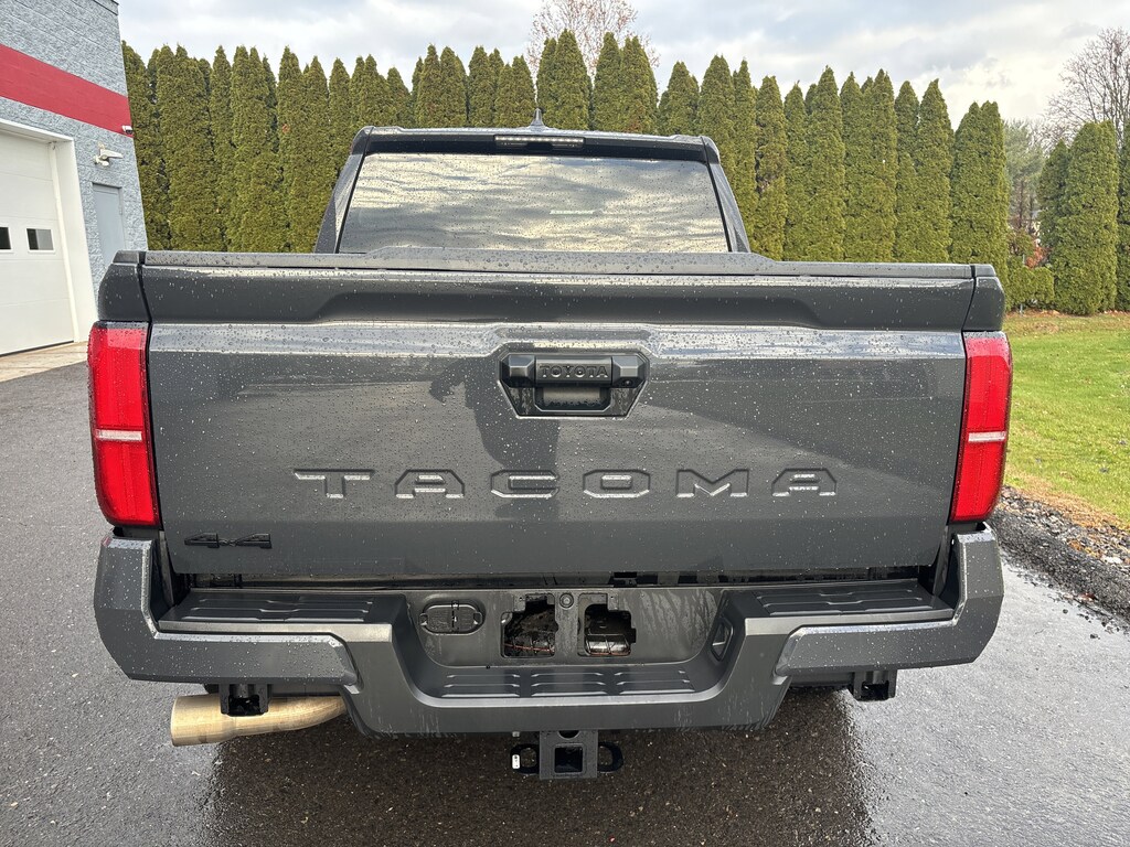 Used 2024 Toyota Tacoma 4WD Truck Double Cab