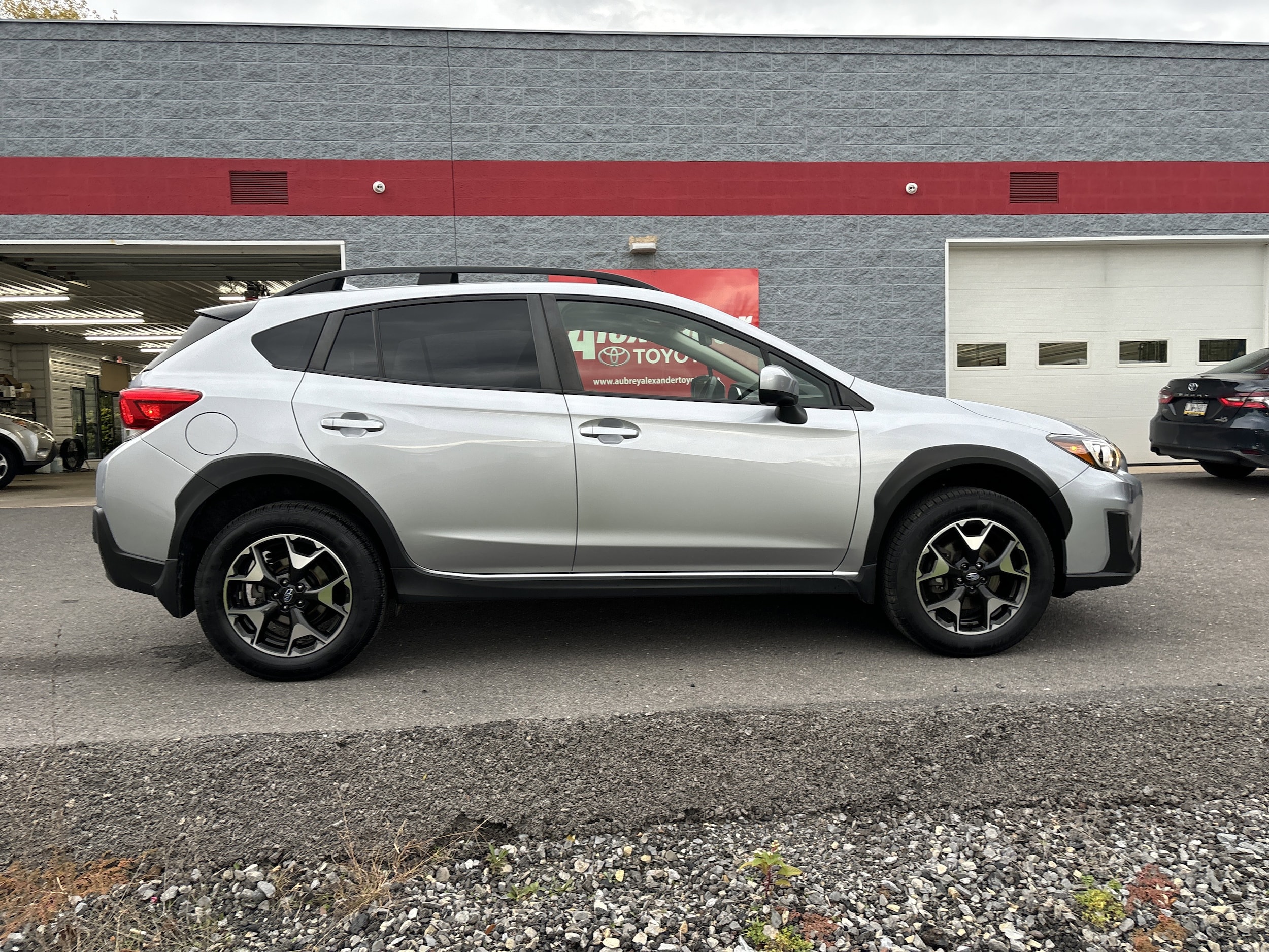 Used 2019 Subaru Crosstrek Premium with VIN JF2GTADC1KH319557 for sale in Selinsgrove, PA