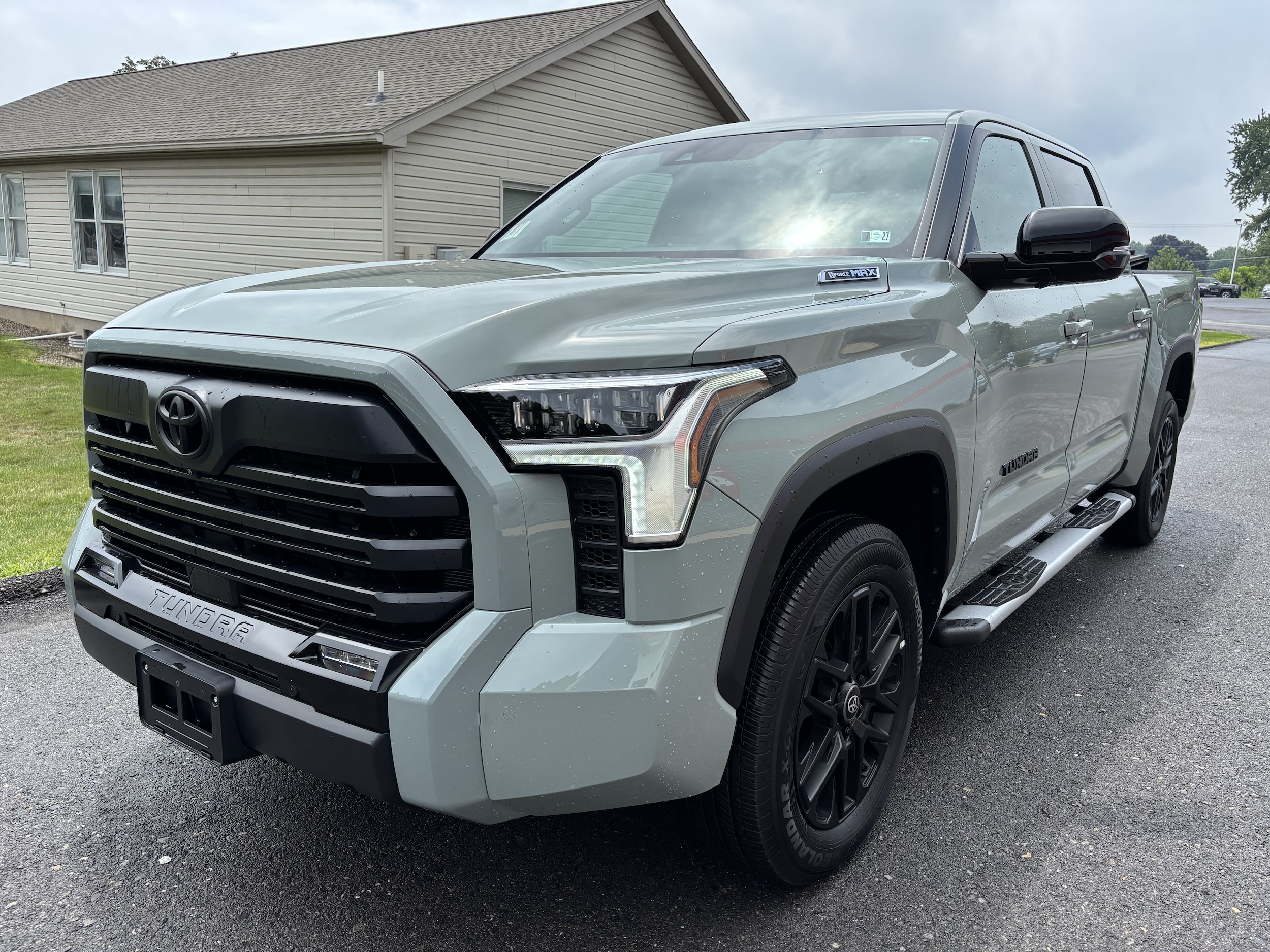 2026 Toyota Tundra Limited - Photo 7