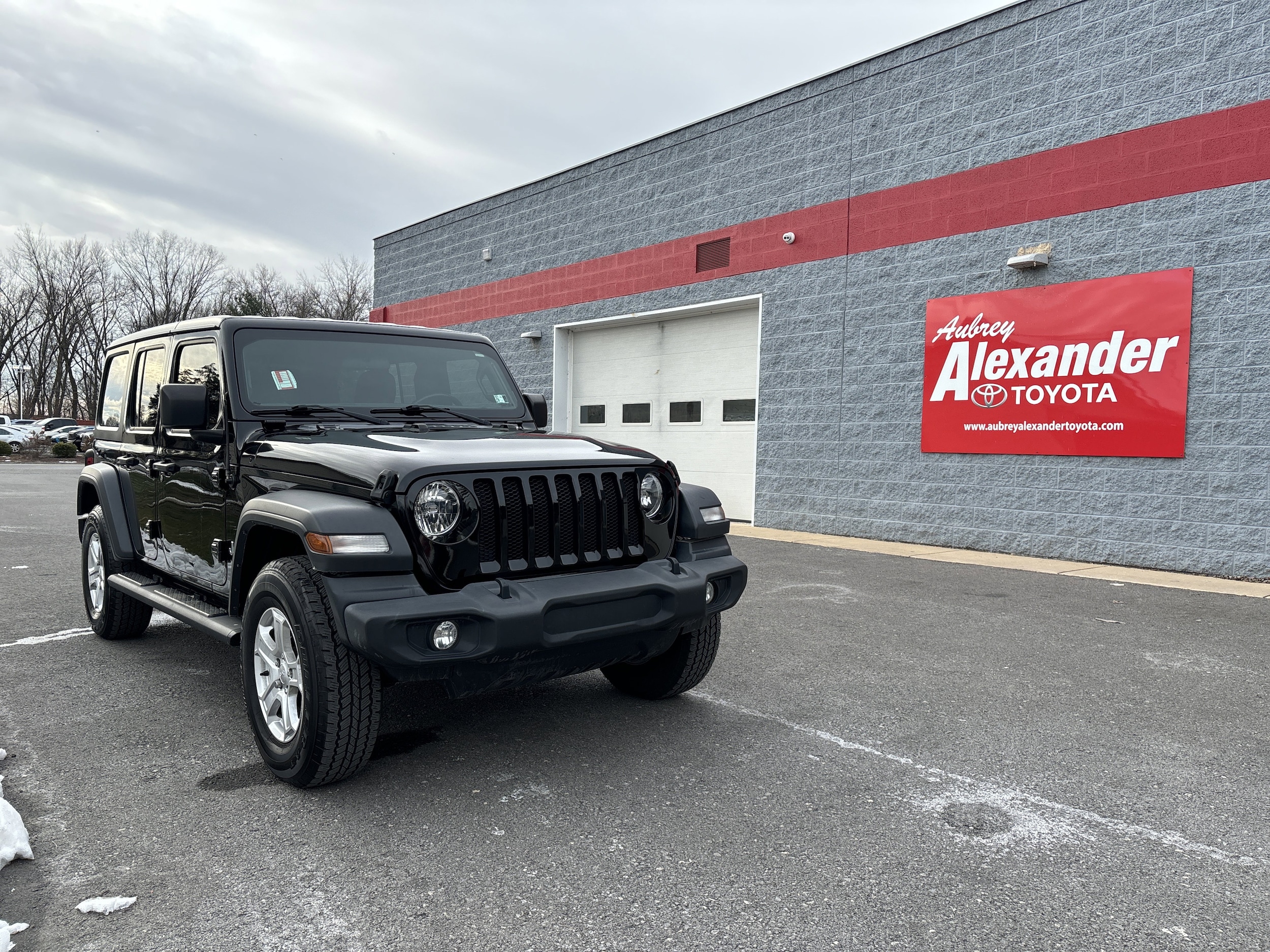 2018 Jeep All-New Wrangler Unlimited Sport S's photo