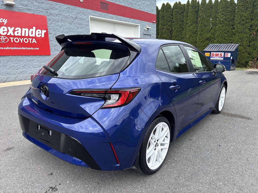 Used 2026 Toyota Corolla Hatchback SE Hatchback