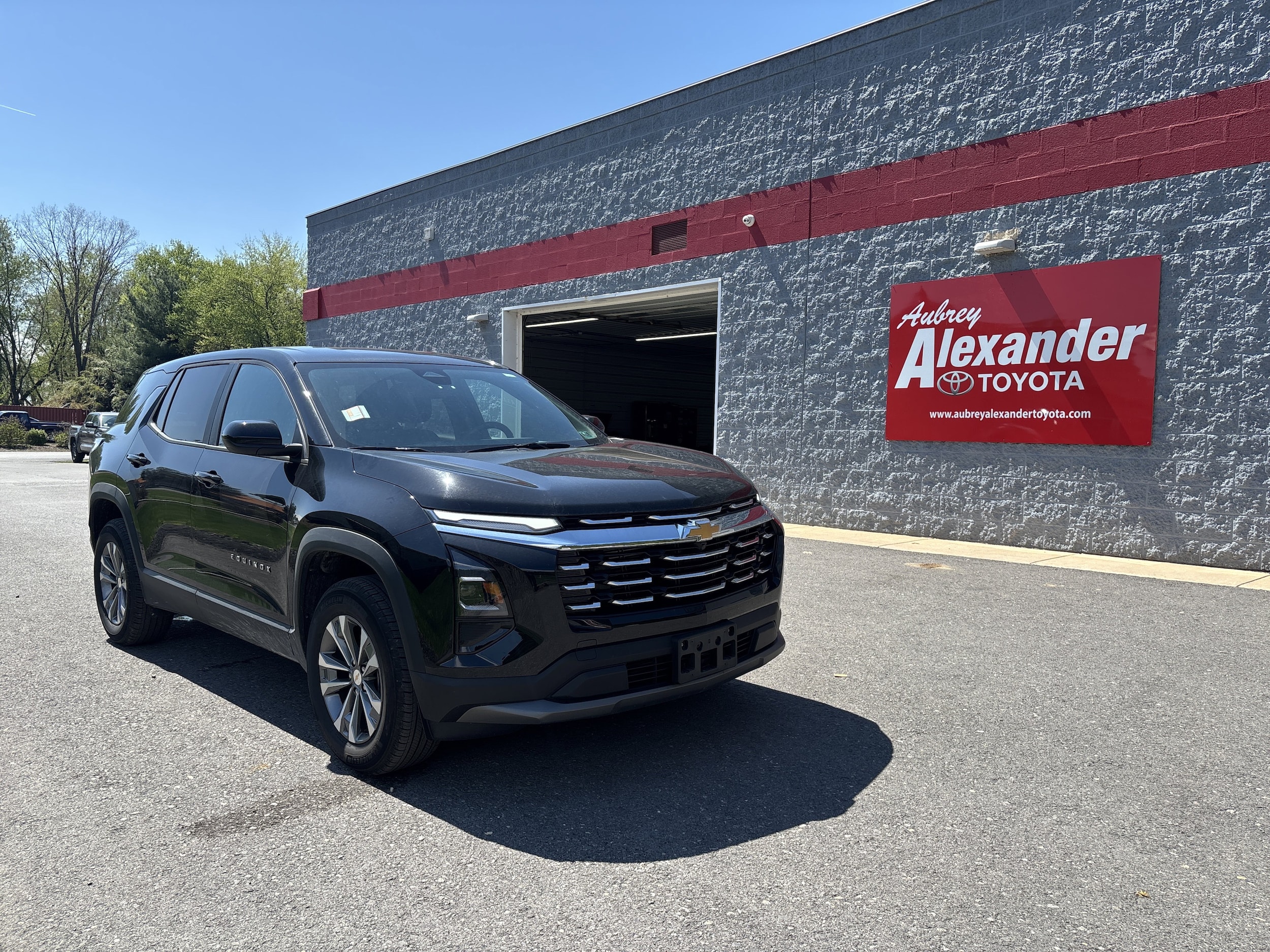 2025 Chevrolet Equinox AWD LT 1.5T's photo