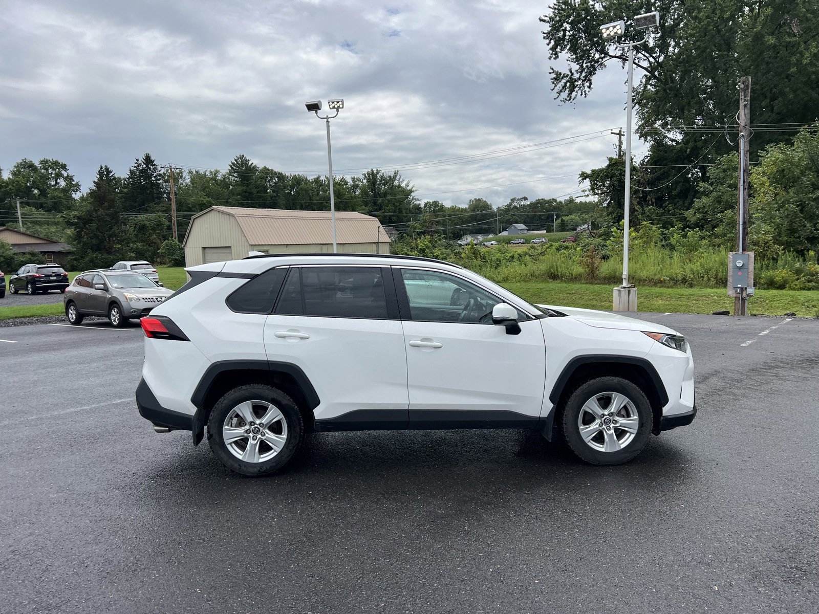 Used 2020 Toyota RAV4 XLE with VIN 2T3P1RFVXLC127603 for sale in Selinsgrove, PA