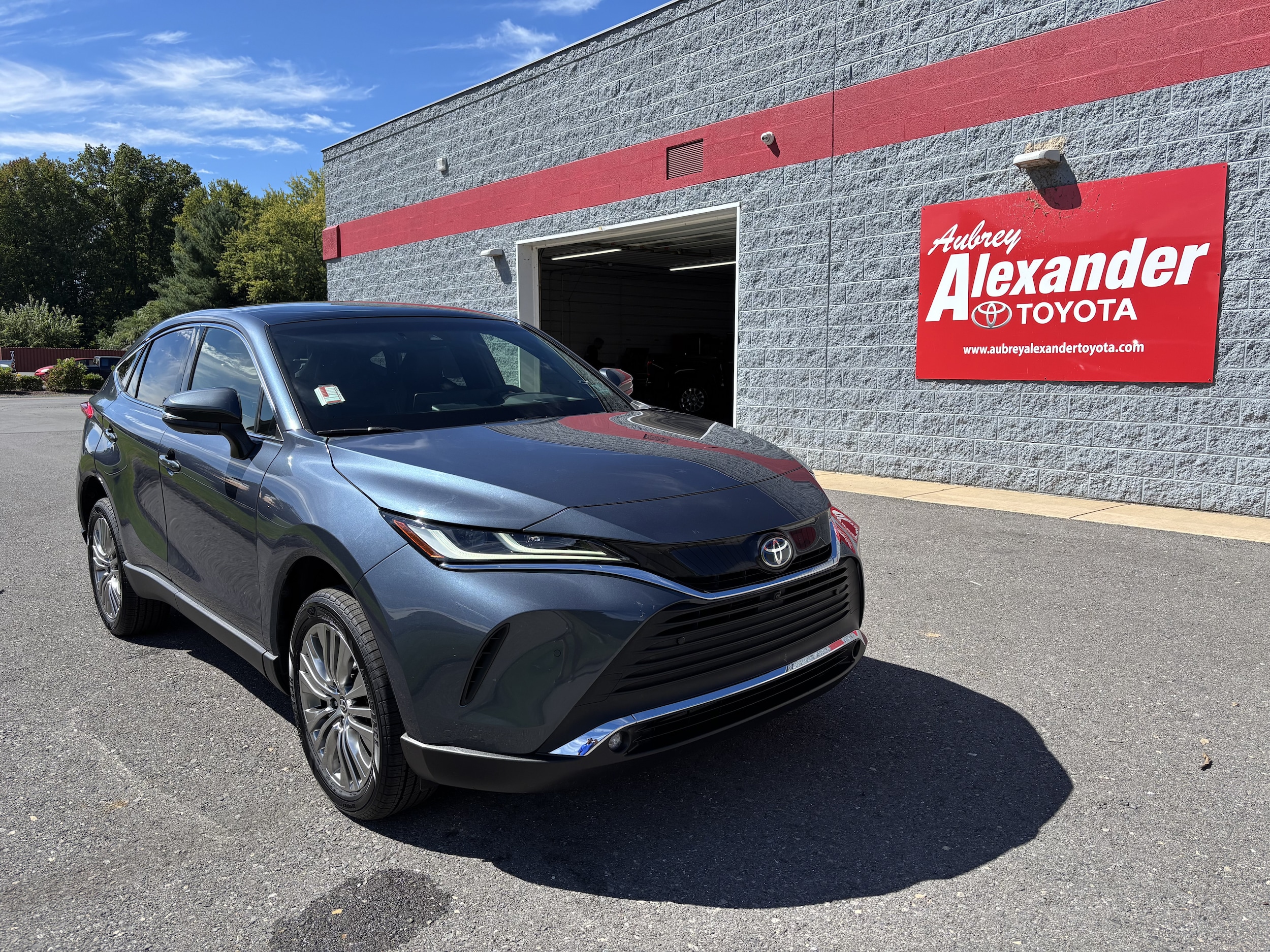 2022 Toyota Venza Limited