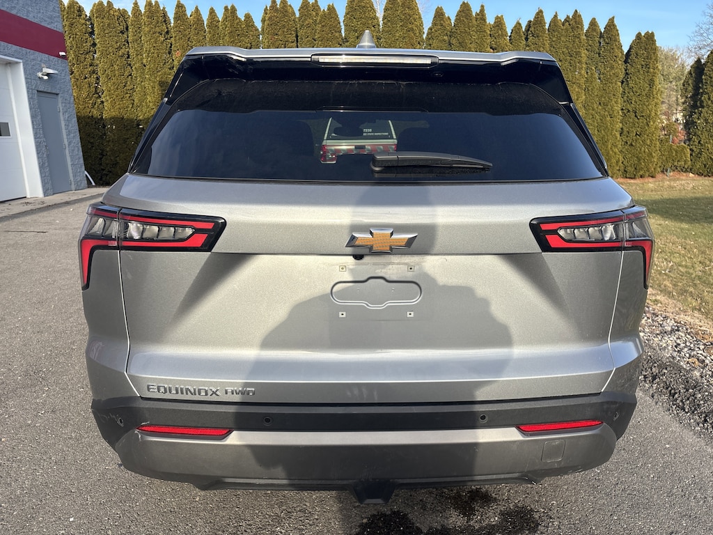 Used 2025 Chevrolet Equinox LT SUV