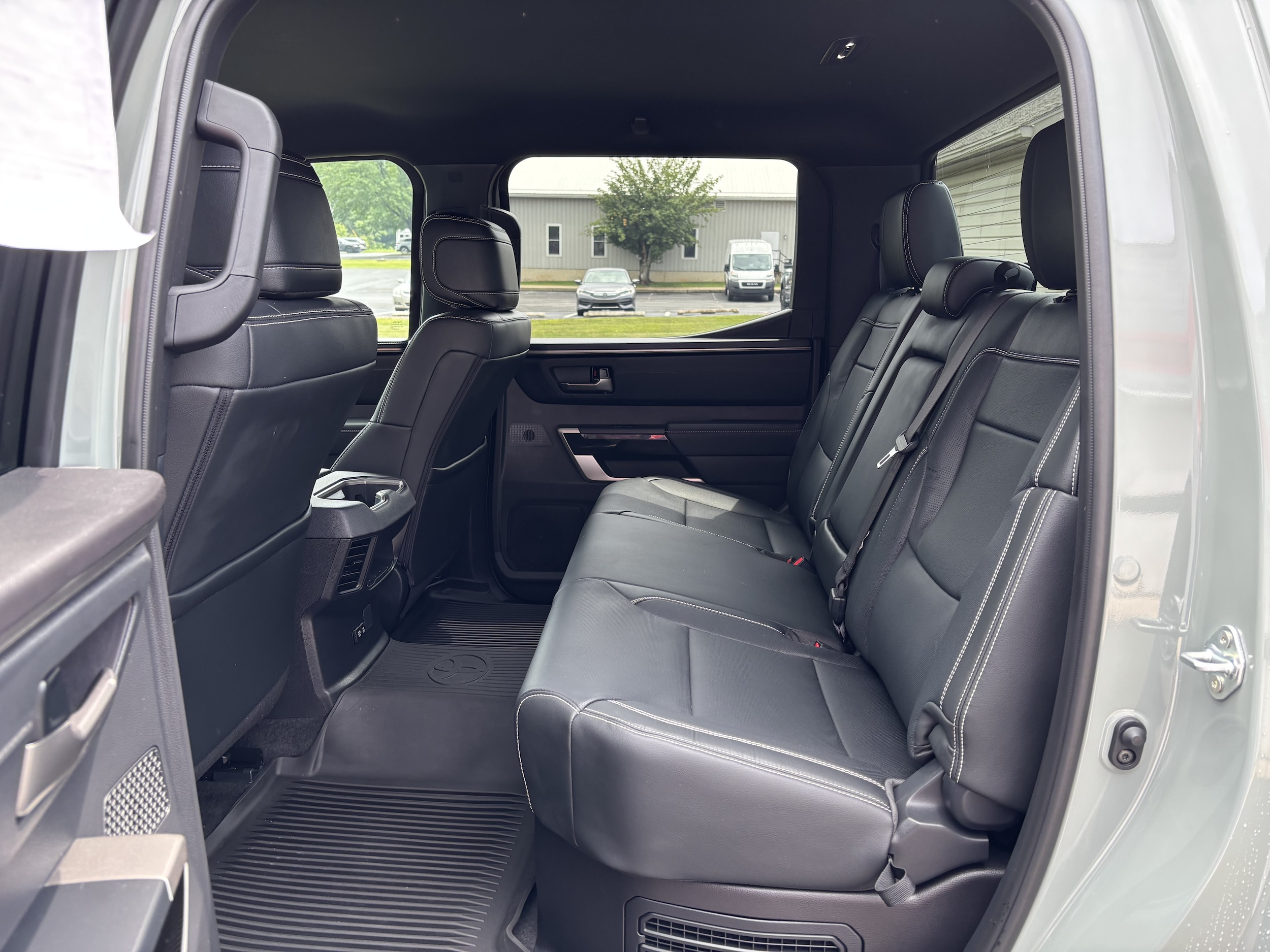 2026 Toyota Tundra Limited - Photo 13