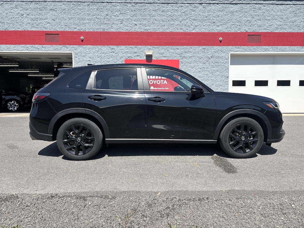 Used 2025 Honda HR-V Sport SUV