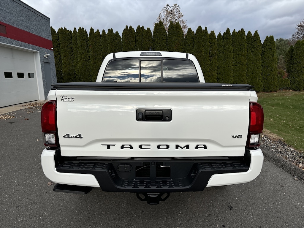 Certified 2023 Toyota Tacoma 4WD SR5 V6 Truck Double Cab