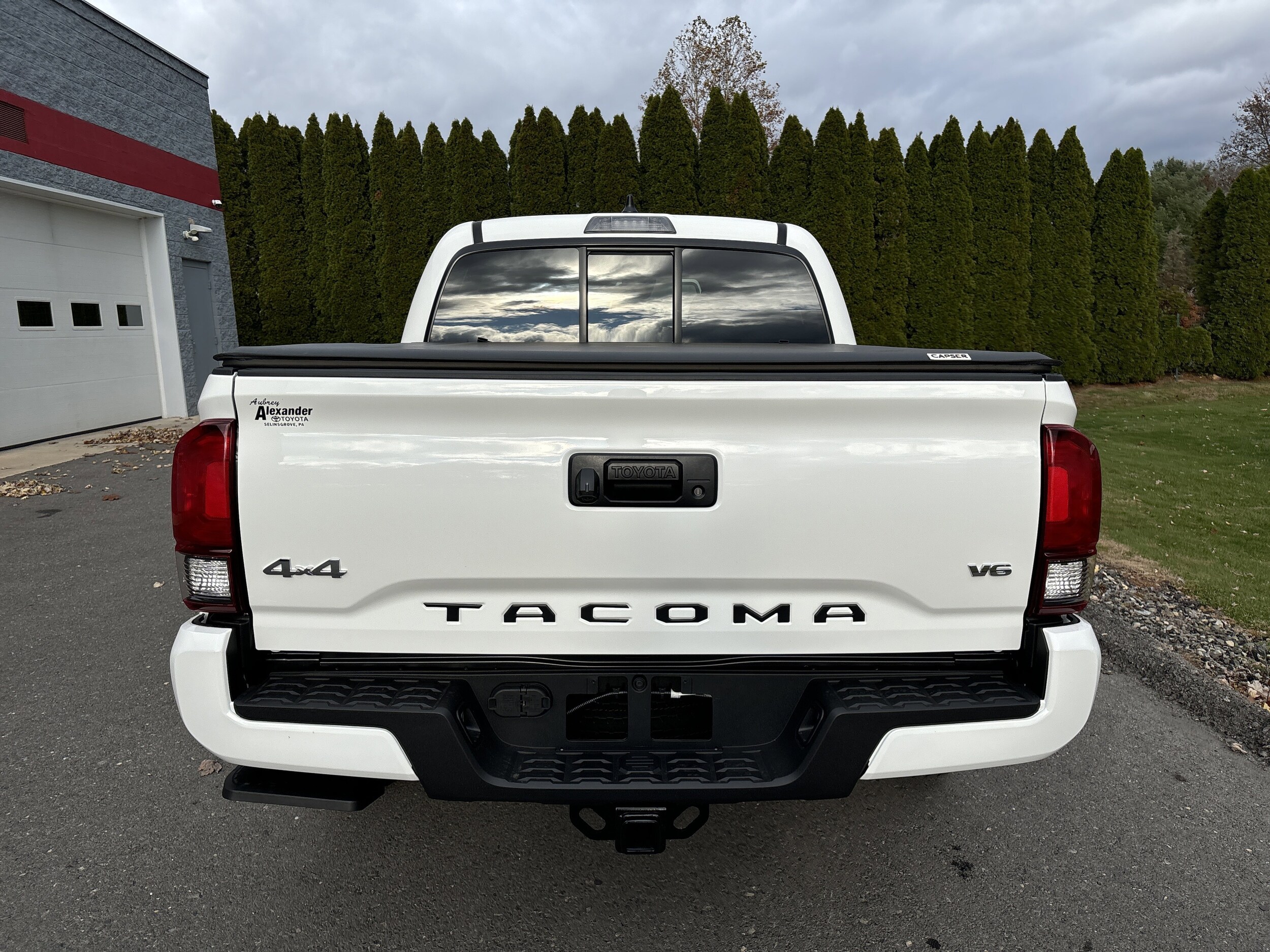 2023 Toyota Tacoma 4x4 SR Double Cab V6 photo 3