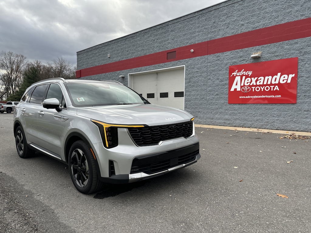 Used 2025 Kia Sorento Hybrid SX Prestige SUV