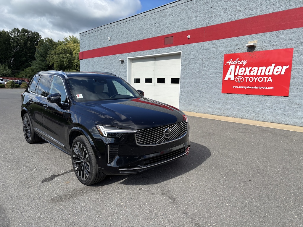 Used 2025 Volvo XC90 B6 (2025.5) Plus 7-Seater SUV