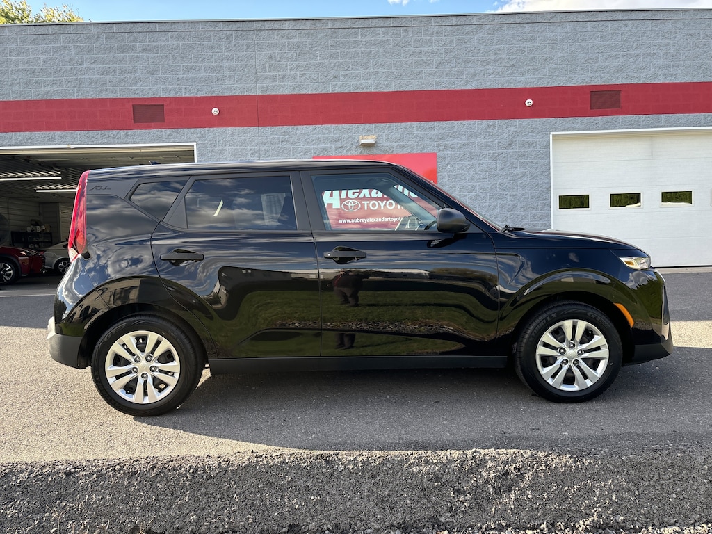 Used 2020 Kia Soul LX Hatchback