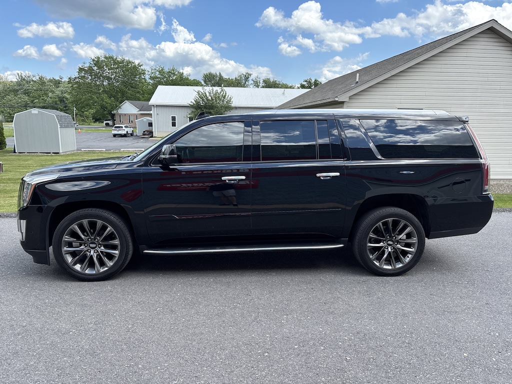 Used 2019 CADILLAC Escalade ESV Luxury SUV
