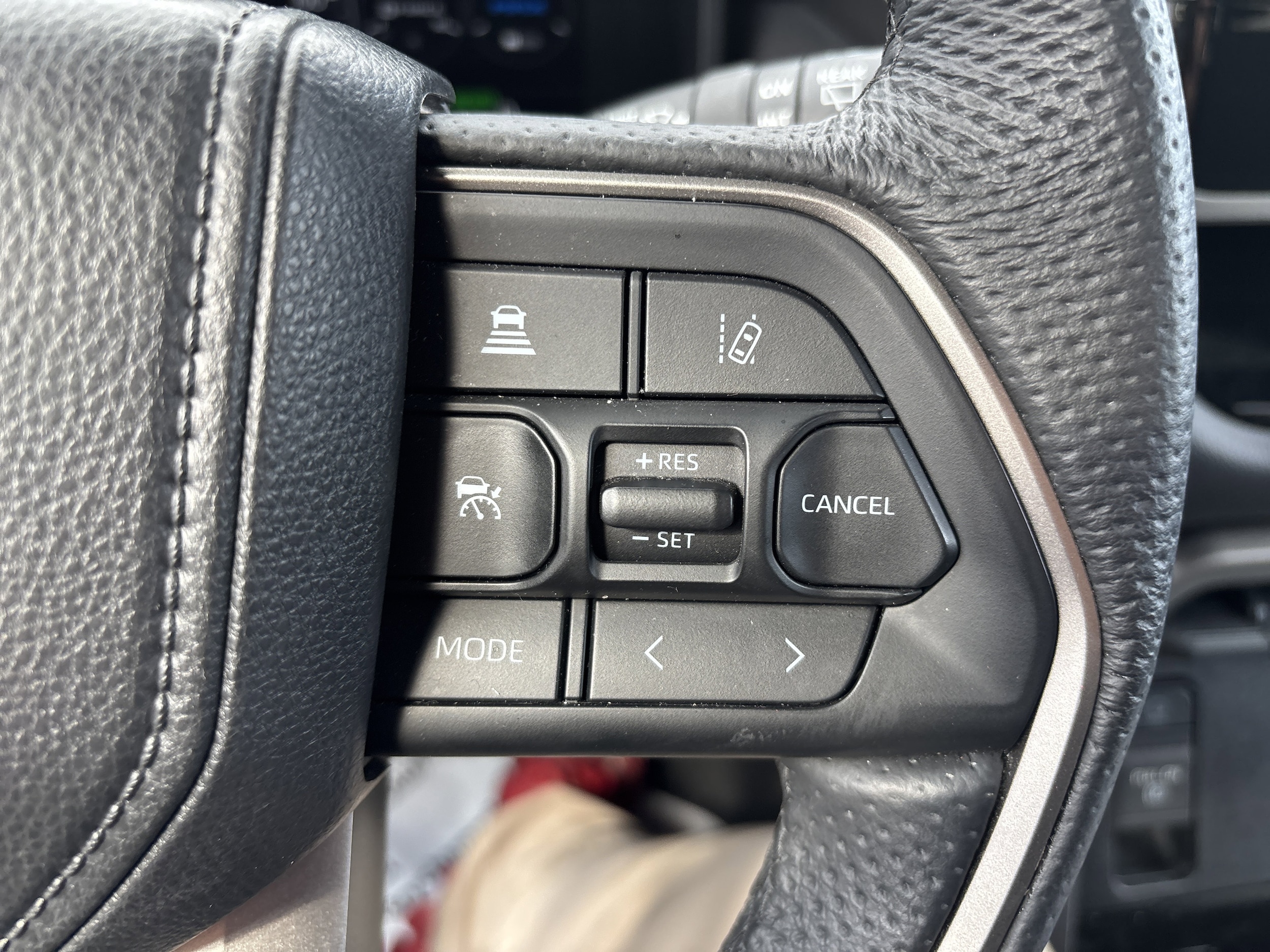 2025 Toyota Sequoia SR5 - Photo 21