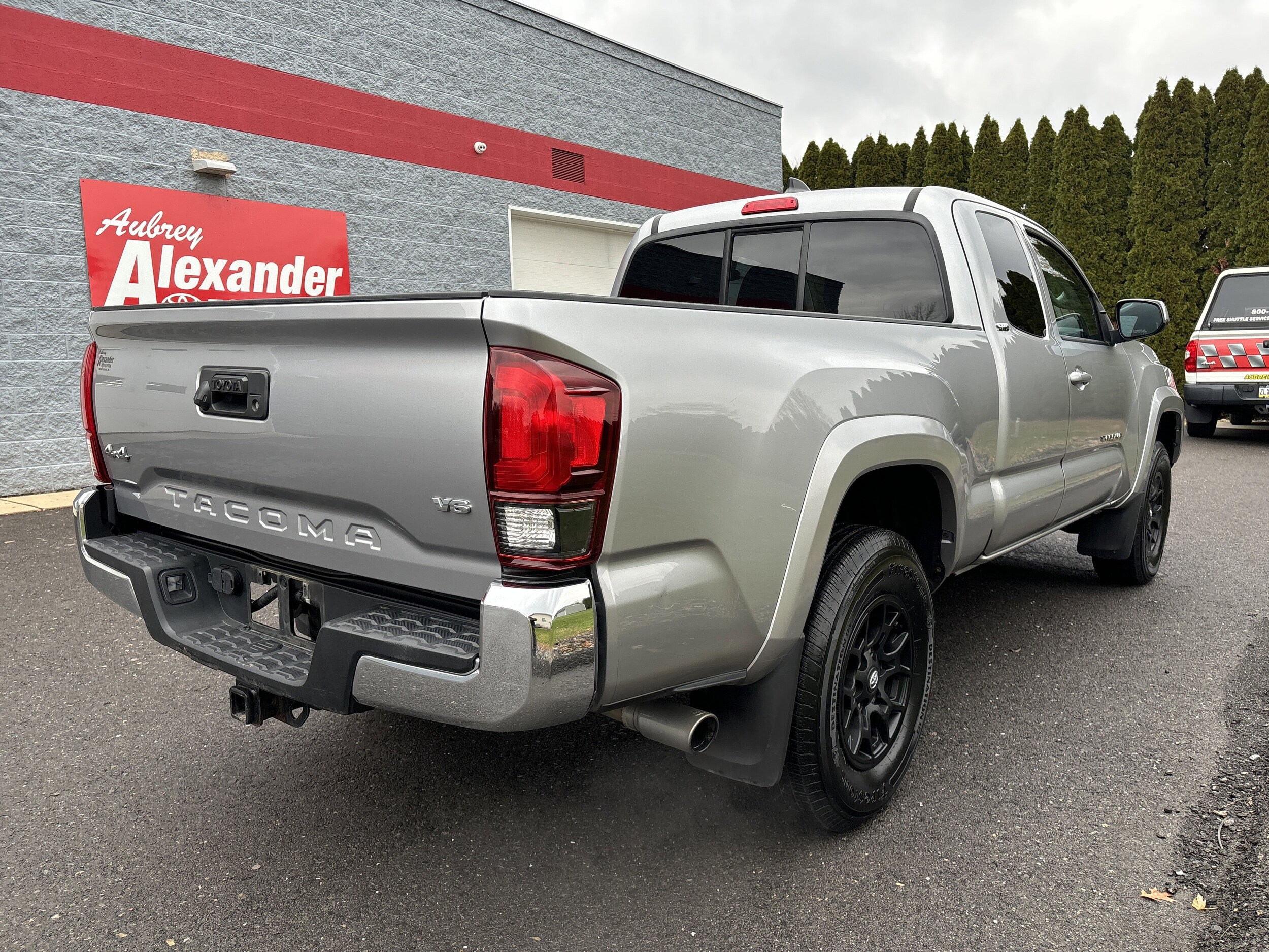 2020 Toyota Tacoma 4x4 SR Access Cab V6 photo 3