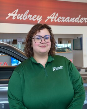Staff member Casie Bradigan from ID_35a5d63ec420
