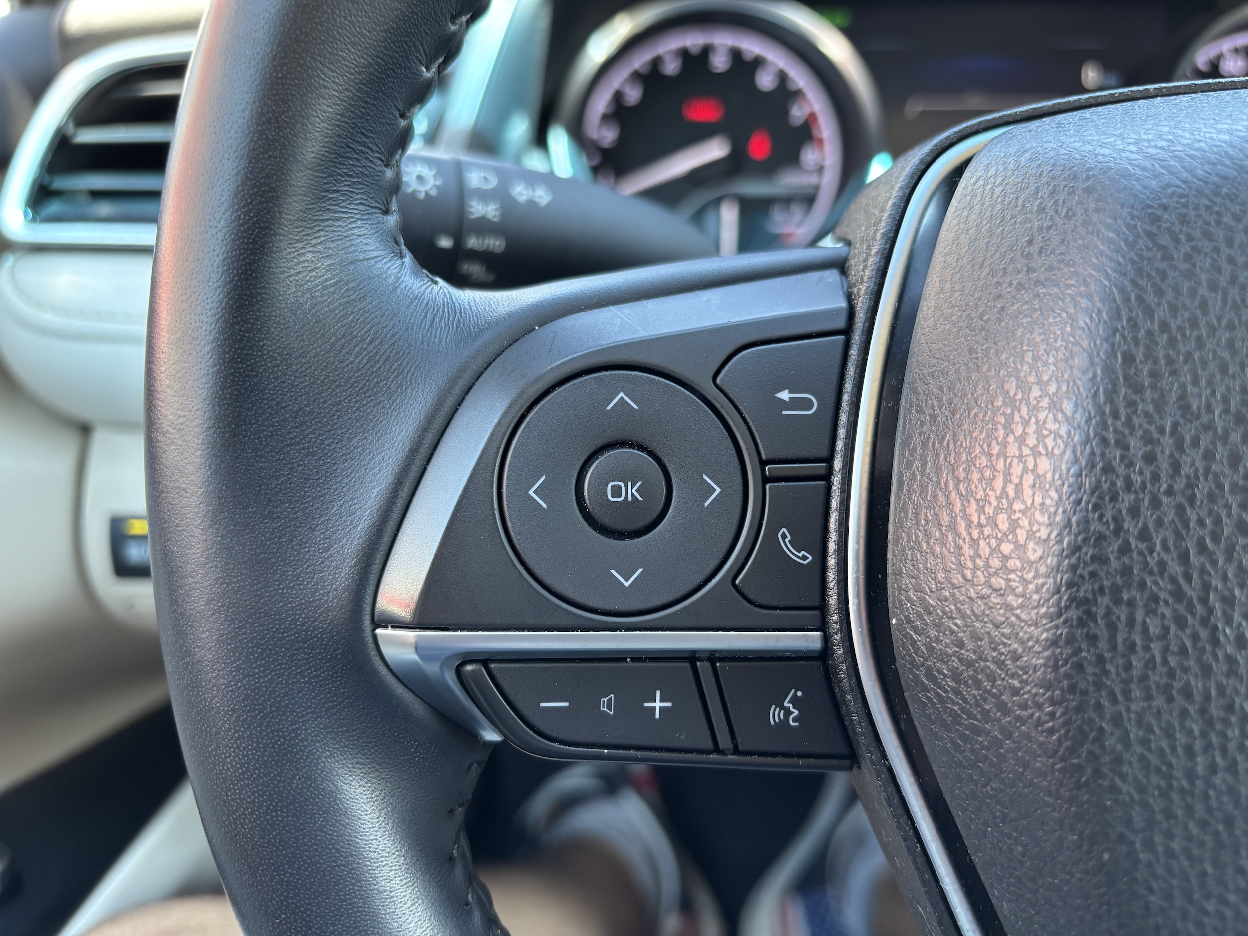 2018 Toyota Camry XLE - Photo 19