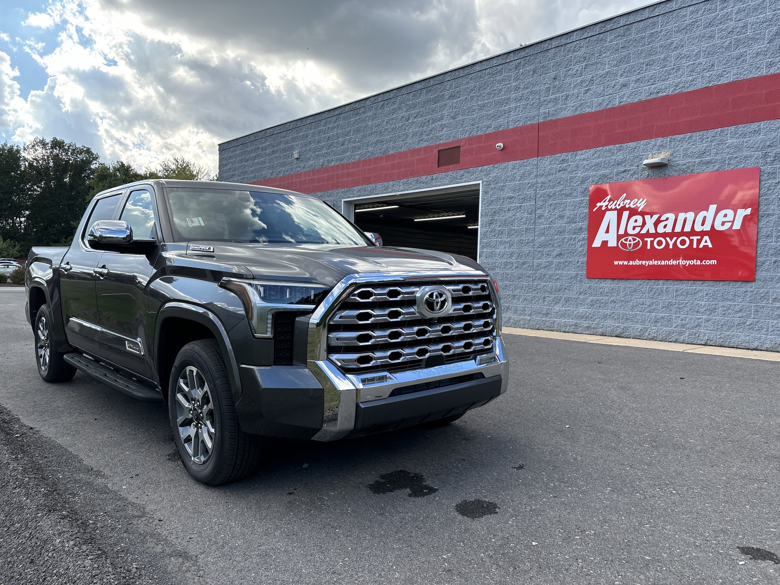 2026 Toyota Tundra 1794 Edition's photo