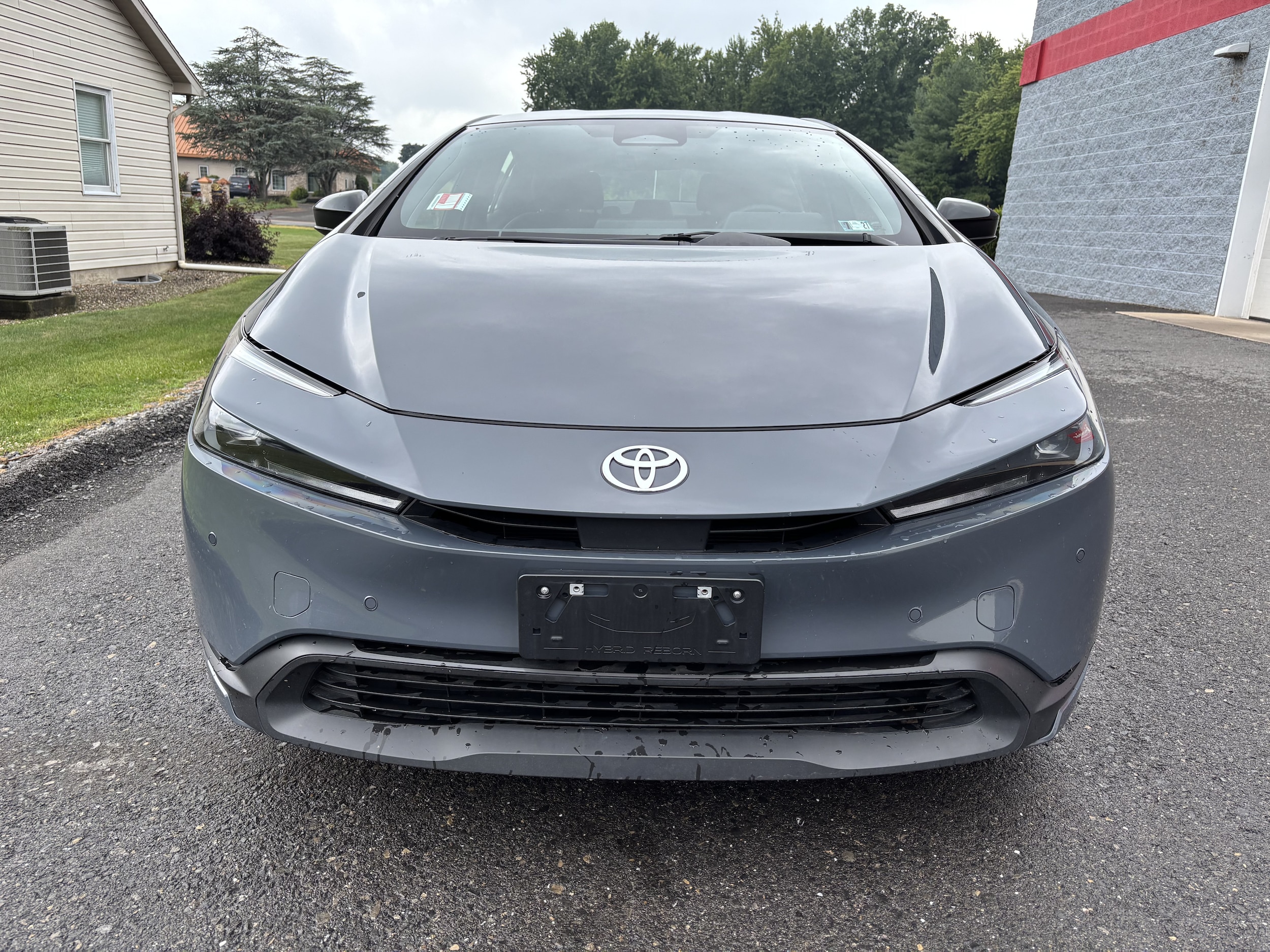 2024 Toyota Prius LE - Photo 9