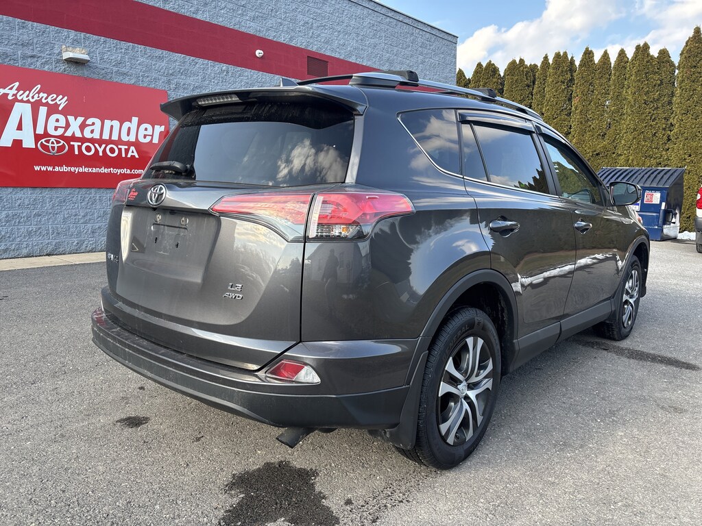 Used 2017 Toyota RAV4 LE SUV