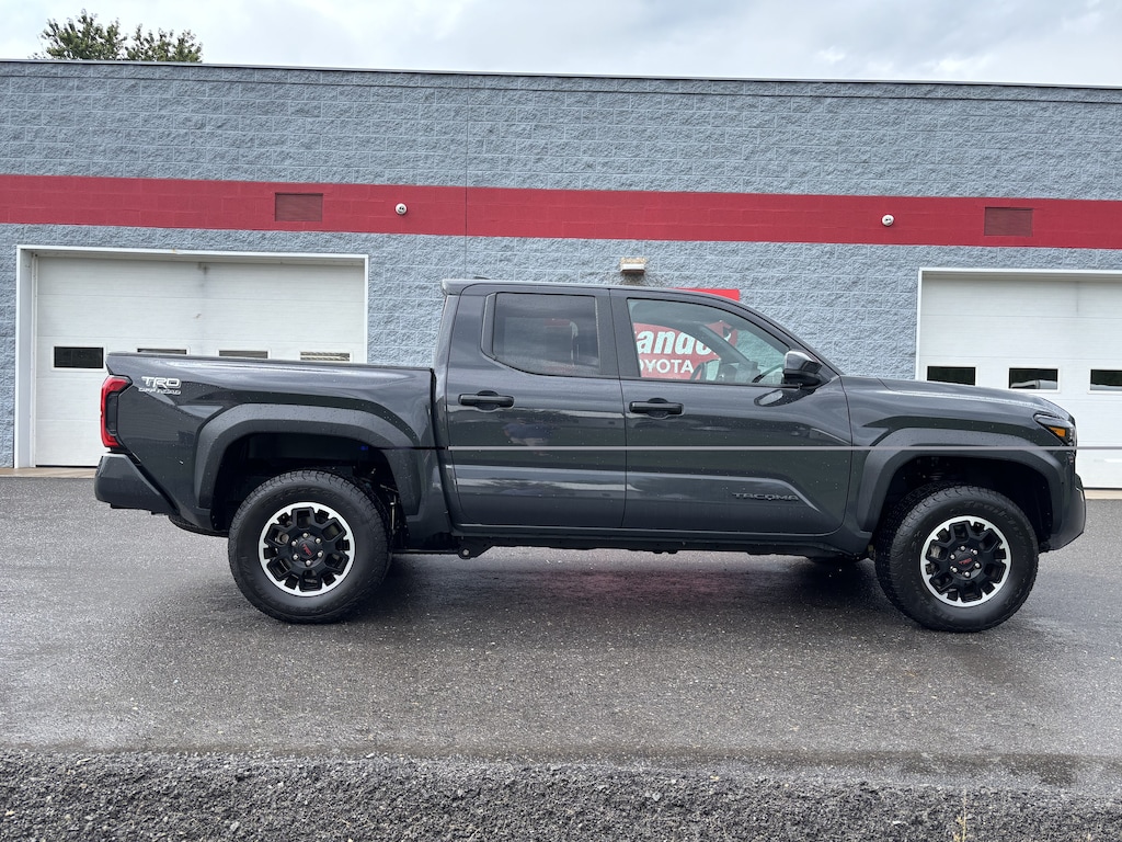 Certified 2025 Toyota Tacoma 4WD TRD Off Road Truck Double Cab