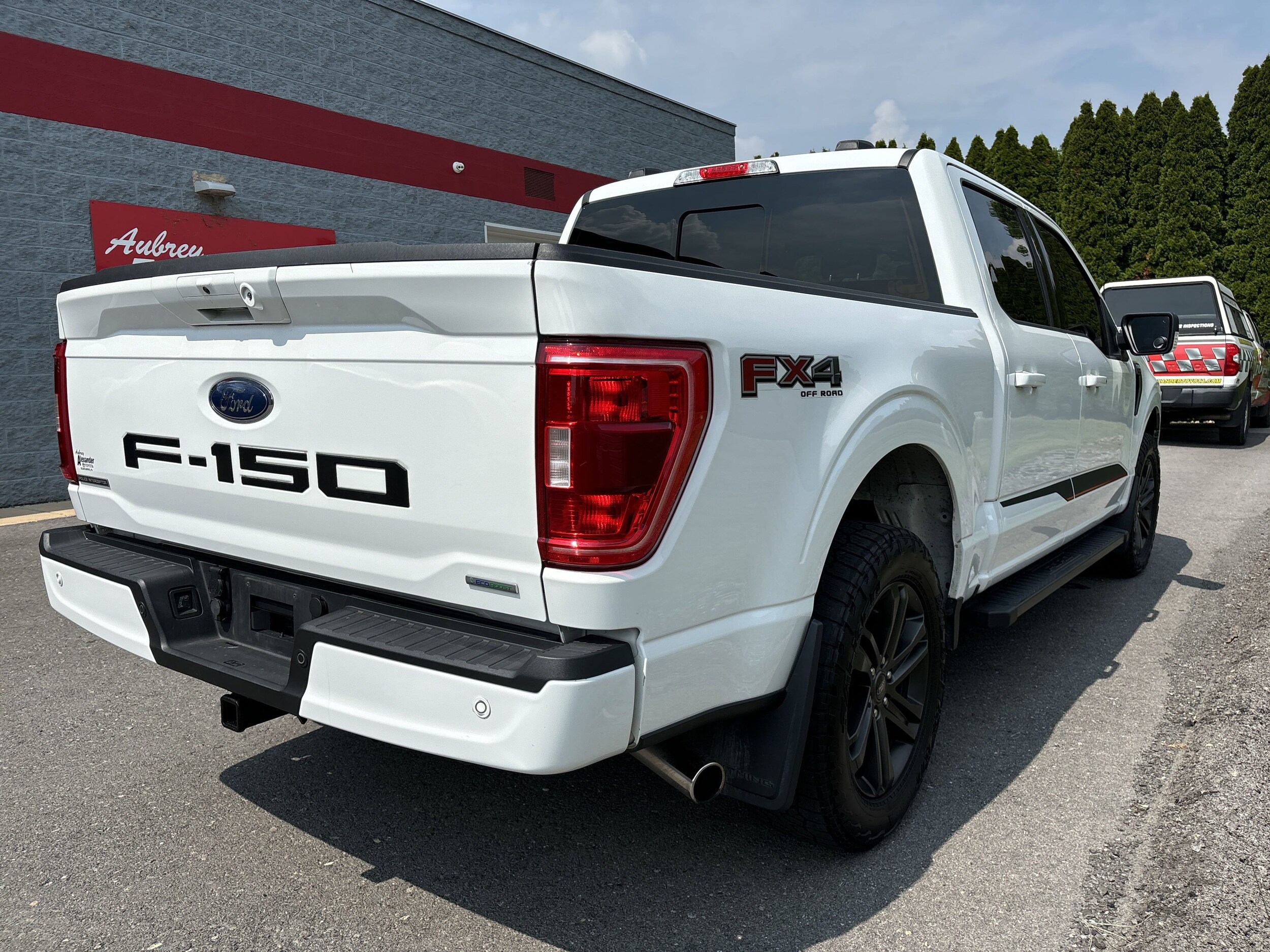 2022 Ford F-150 XLT photo 3