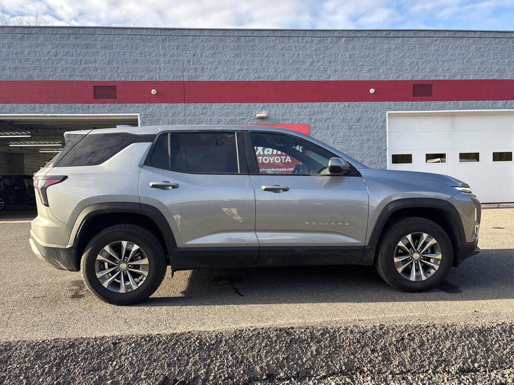 Used 2025 Chevrolet Equinox LT SUV