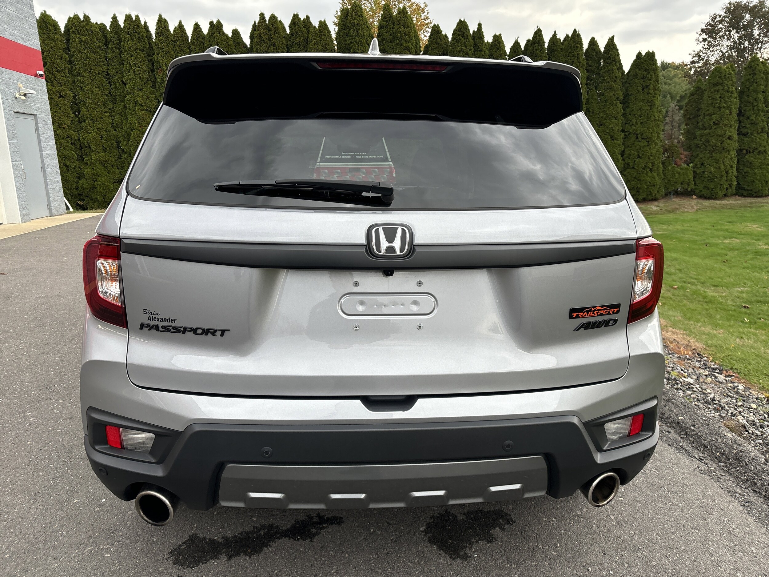 2023 Honda Passport TrailSport photo 3