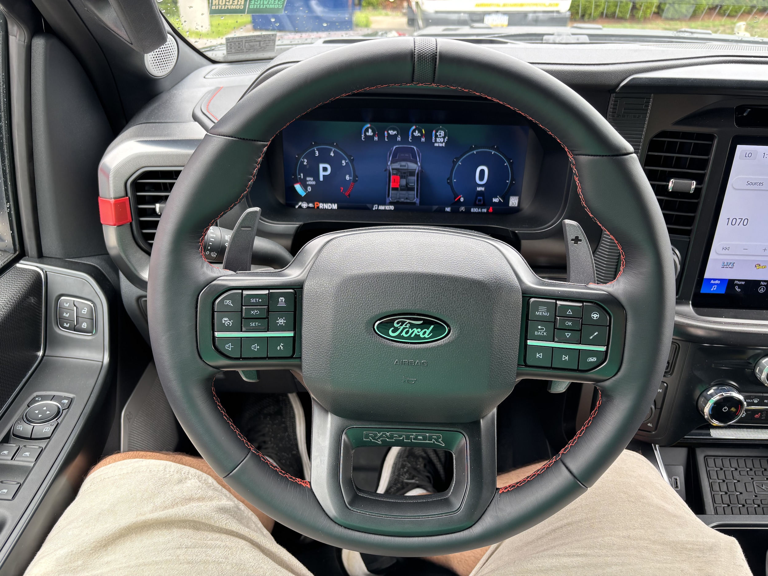 2026 Ford F-150 Raptor - Photo 17